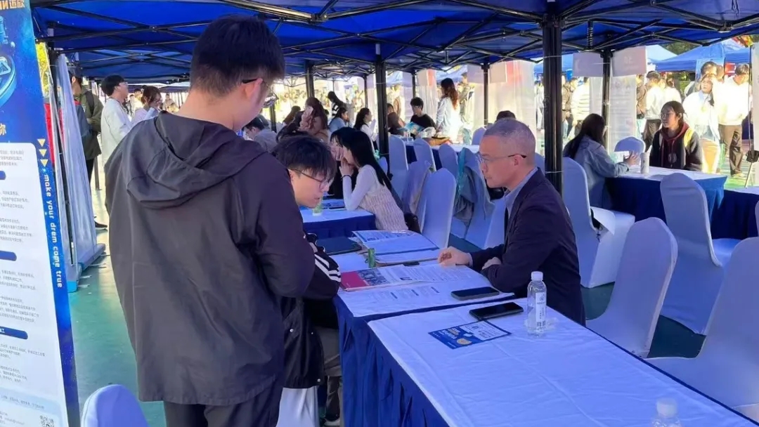 c44b8493060d3deffb288a9f342cdd7b.jpg c44b8493060d3deffb288a9f342cdd7b.jpg